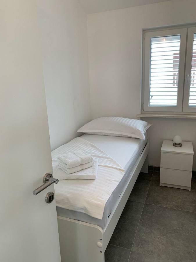 Valjan Apartmani Trogir Ngoại thất bức ảnh