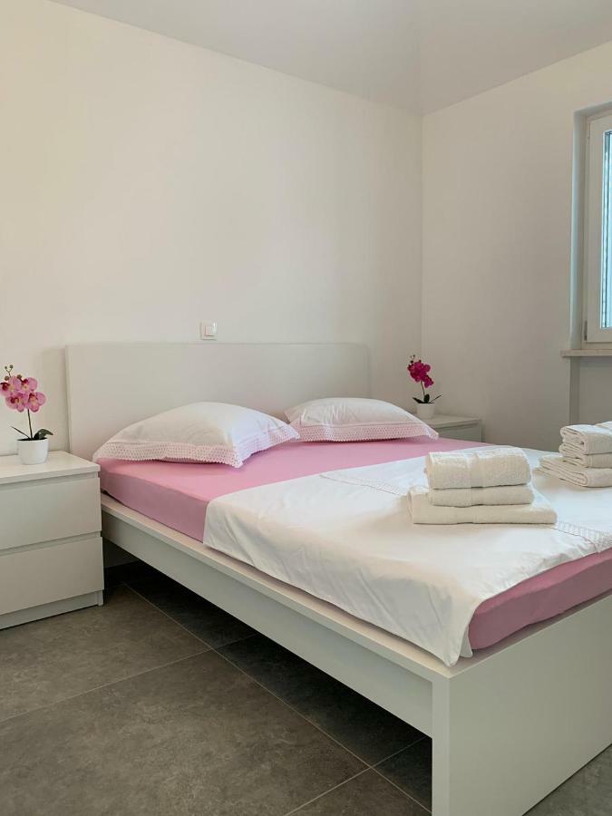 Valjan Apartmani Trogir Ngoại thất bức ảnh